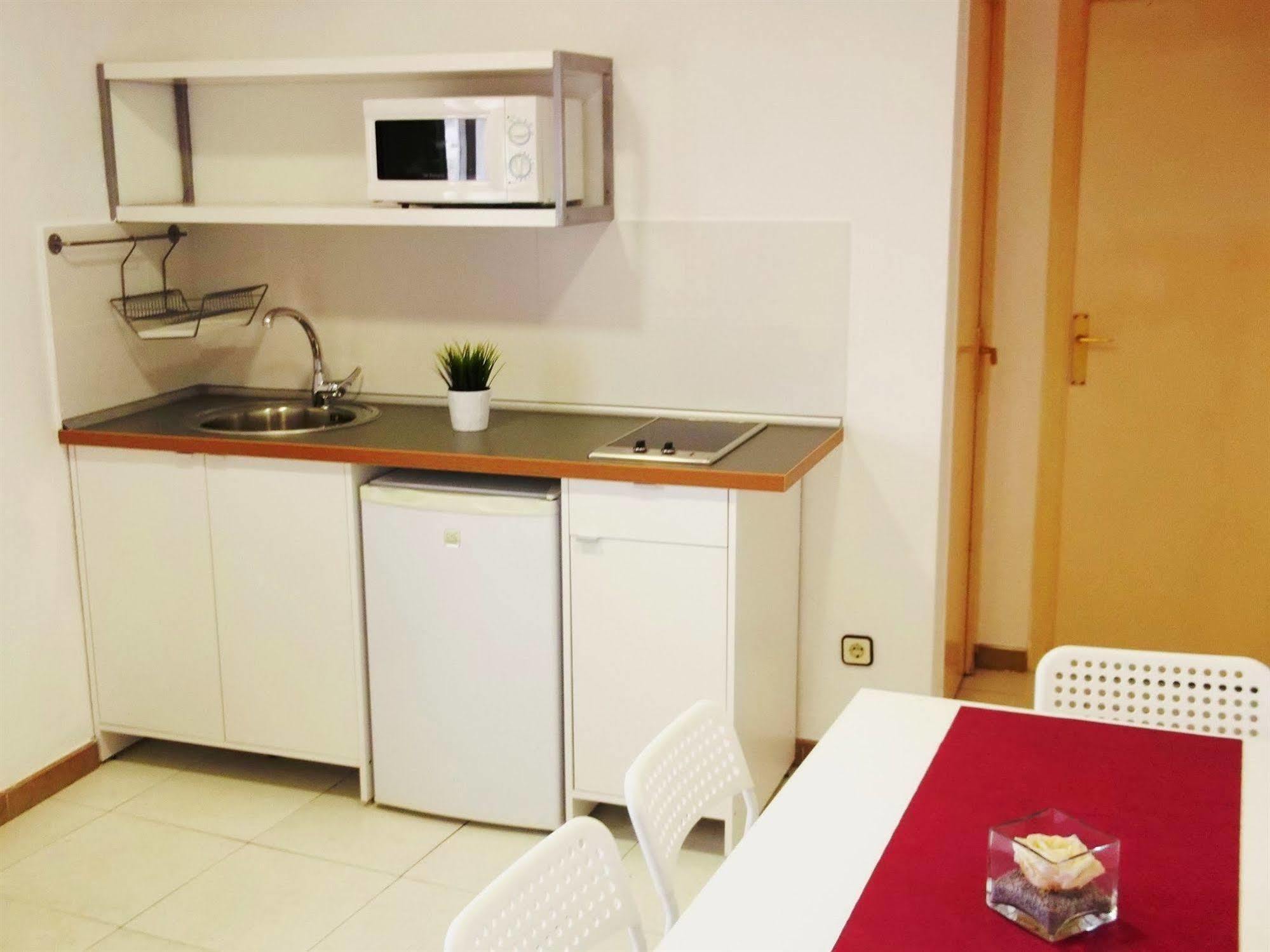 Apartamentos Ar Enjoy Bellavista 滨海略雷特 外观 照片
