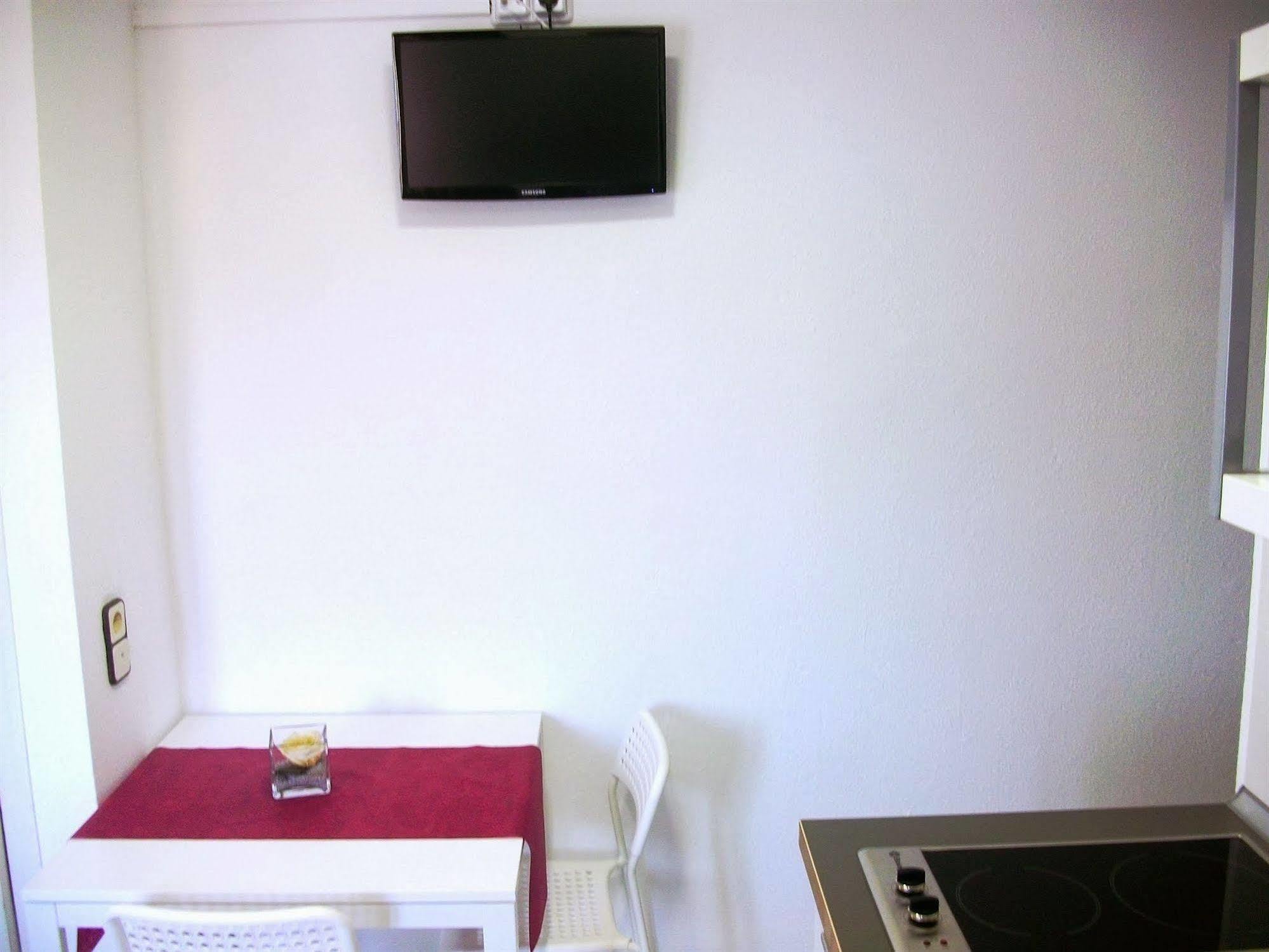 Apartamentos Ar Enjoy Bellavista 滨海略雷特 外观 照片
