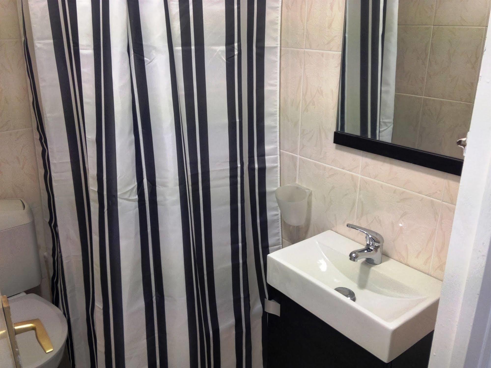 Apartamentos Ar Enjoy Bellavista 滨海略雷特 外观 照片