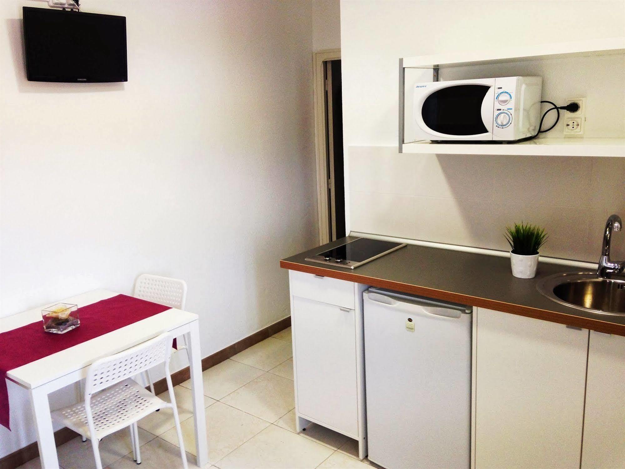 Apartamentos Ar Enjoy Bellavista 滨海略雷特 外观 照片